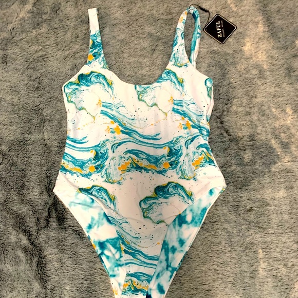One piece Tye dye Reversible swimsuit. Size med - Picture 1 of 3